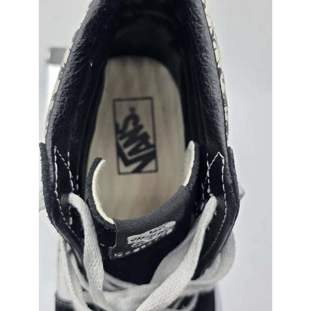 Vans Sk8-Hi Skull Tapestry Mens Size 9.5 US Black Bone Suede Canvas Sneakers